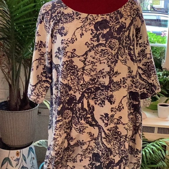 Very fashionable xl zanzea blue and white toile dress  great style all cotton. - Picture 4 of 10